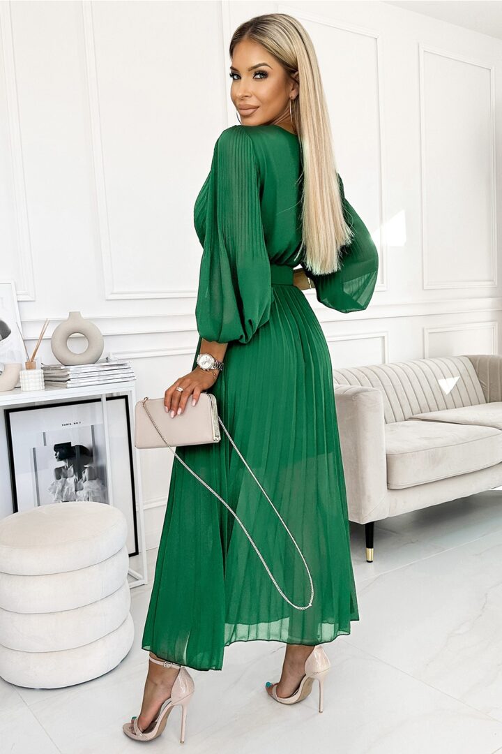 Pleated dress with belt, green