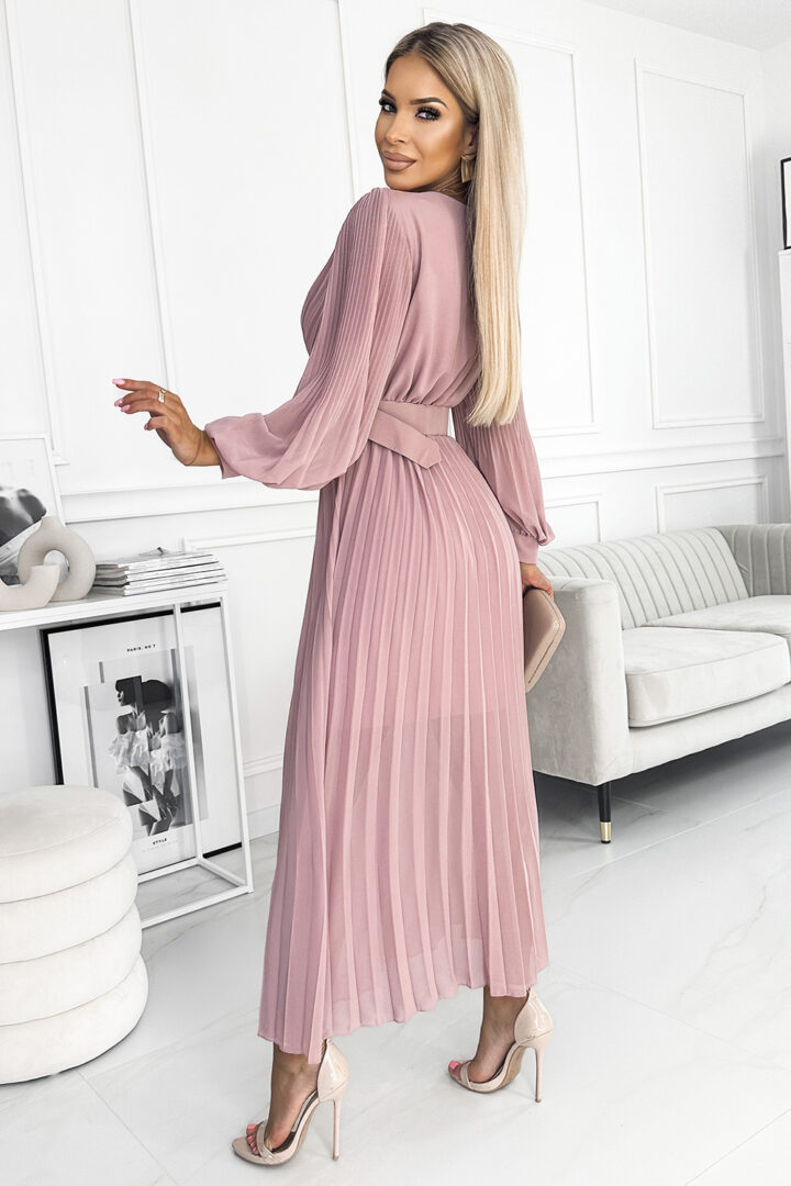 Pleated dress with belt, light pink