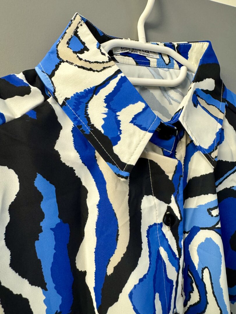 Patterned shirt, blue