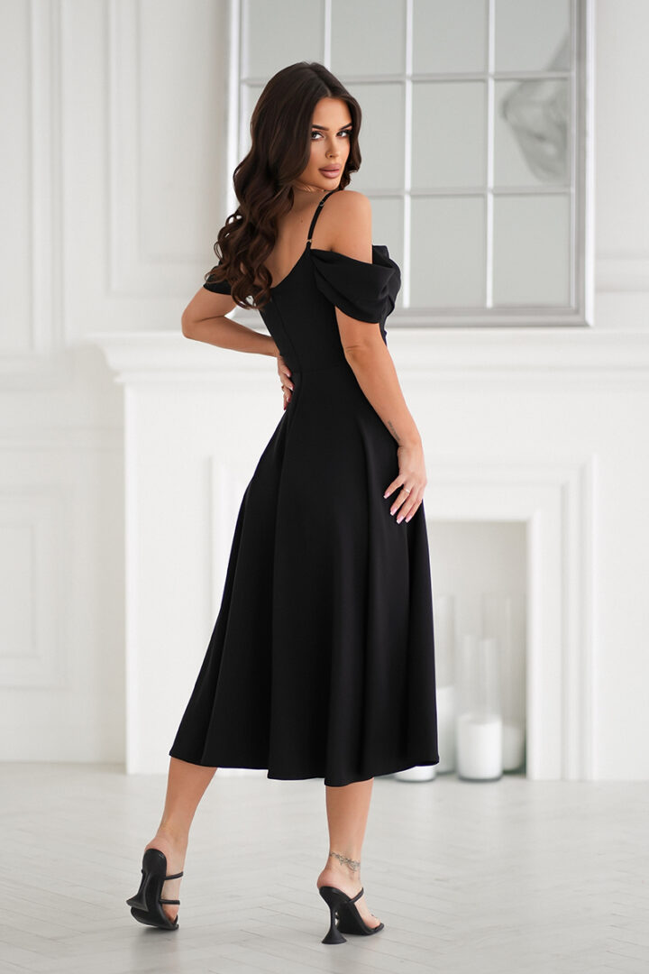 Romantiline midikleit, must