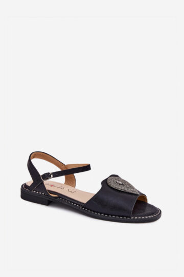Sandaalid, must