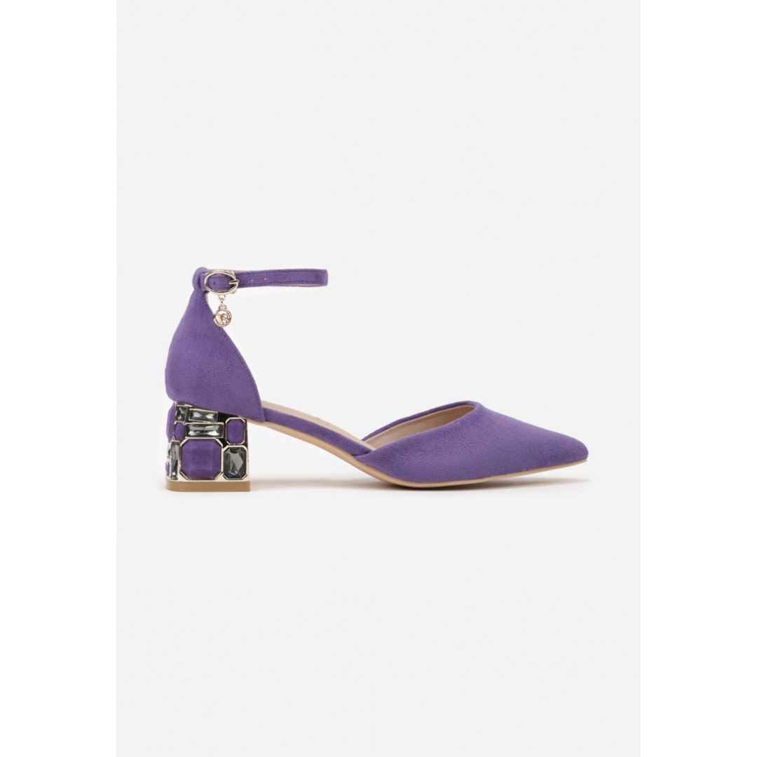 Heeled shoes, purple