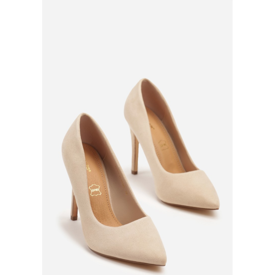 Heeled shoes, beige