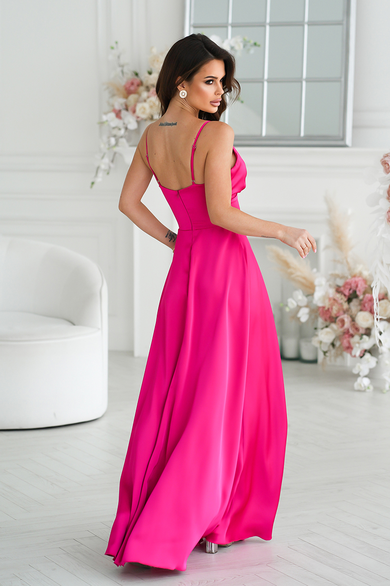 Lõhikuga maksikleit, roosa