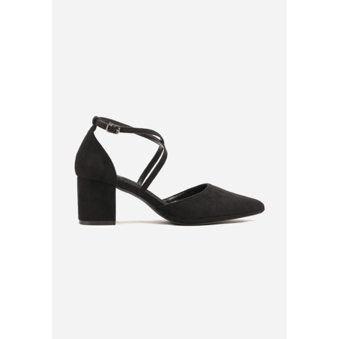 Heeled shoes, black