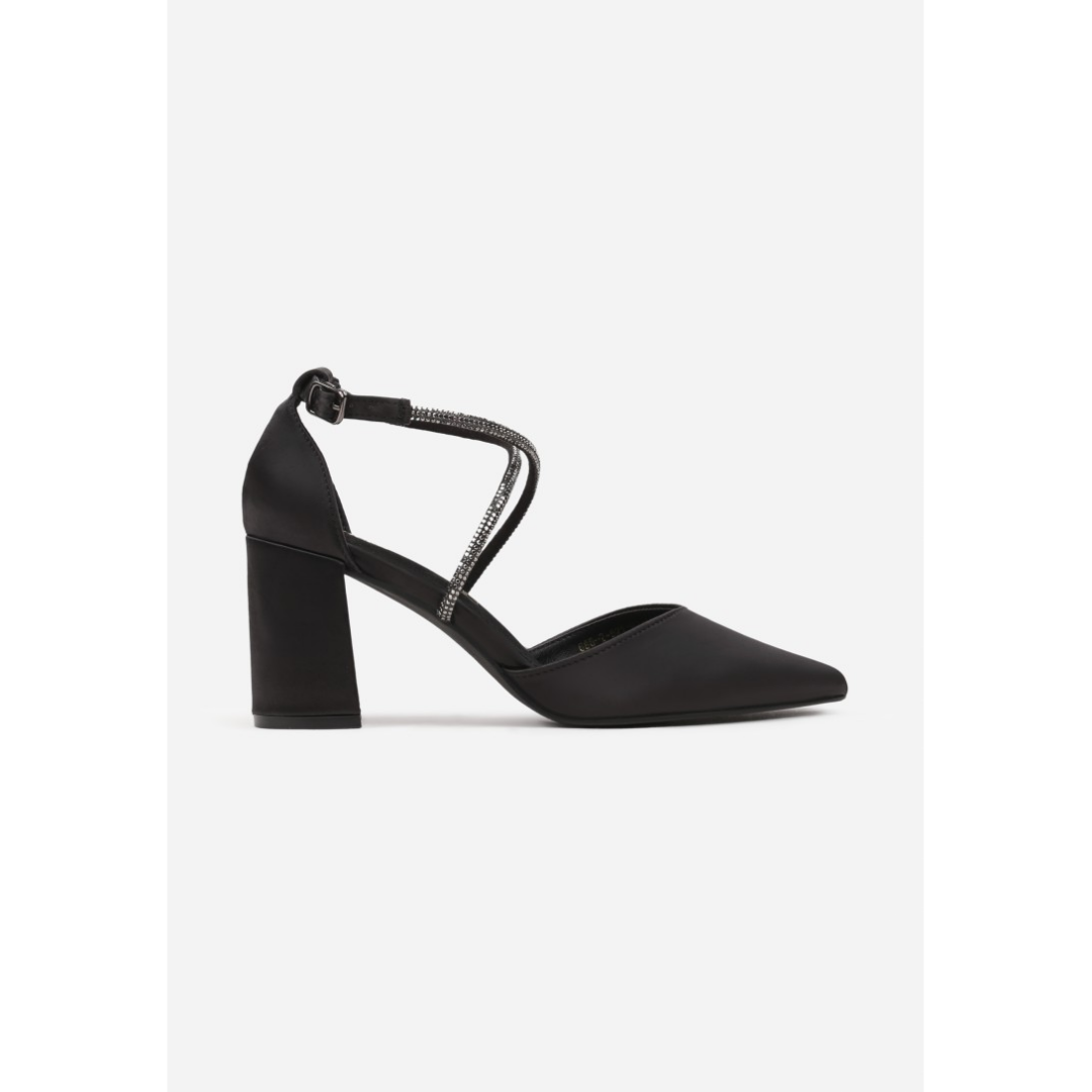 Heeled shoes, black