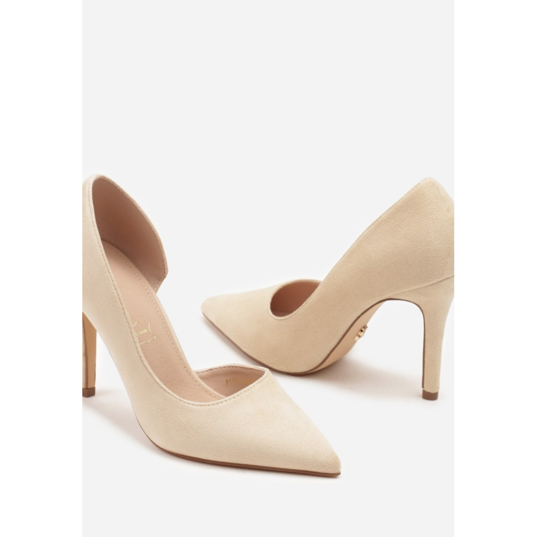 Heeled shoes, beige