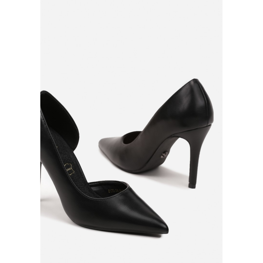 Heeled shoes, black
