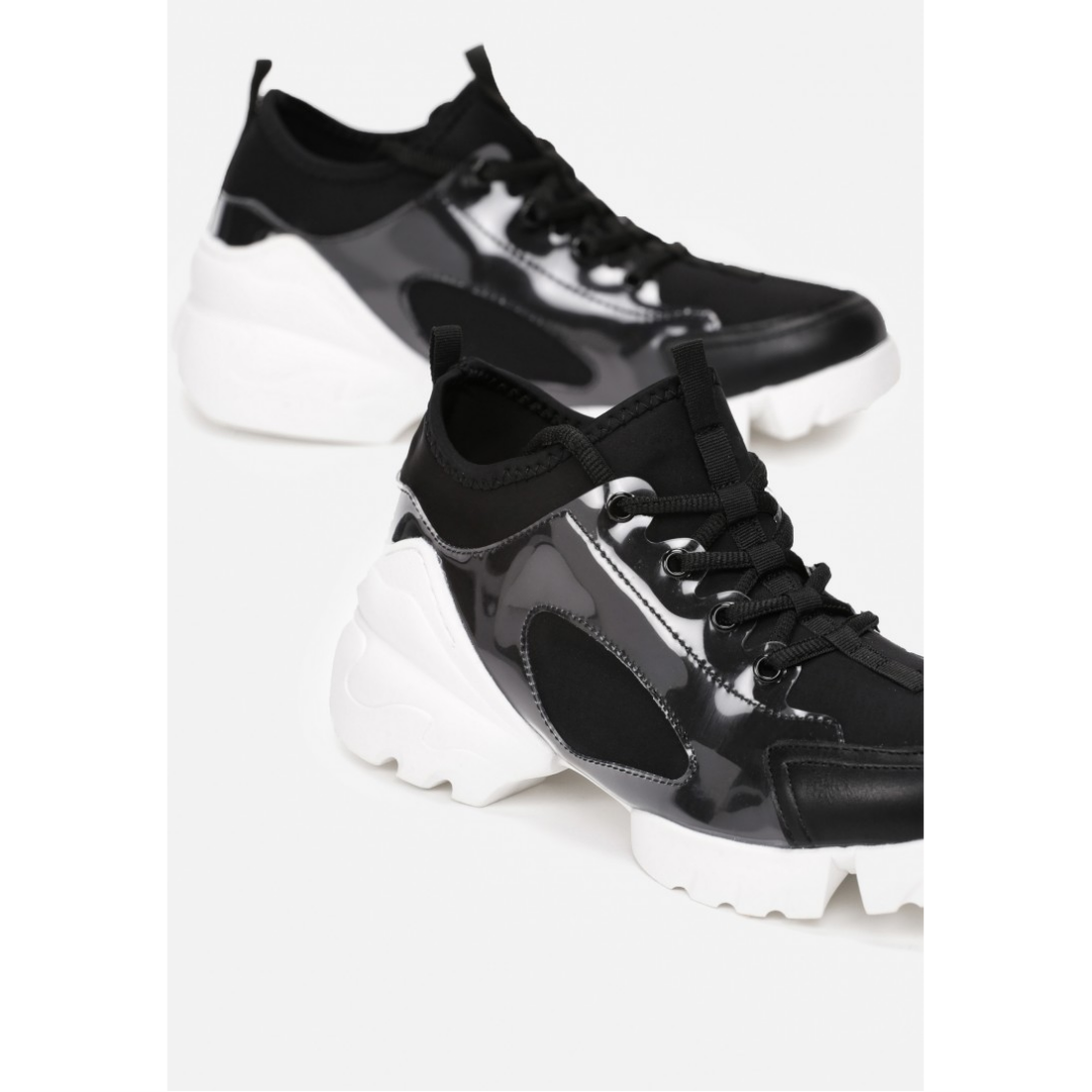 Sneakers, black