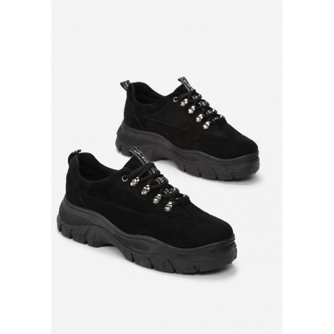 Sneakers, black