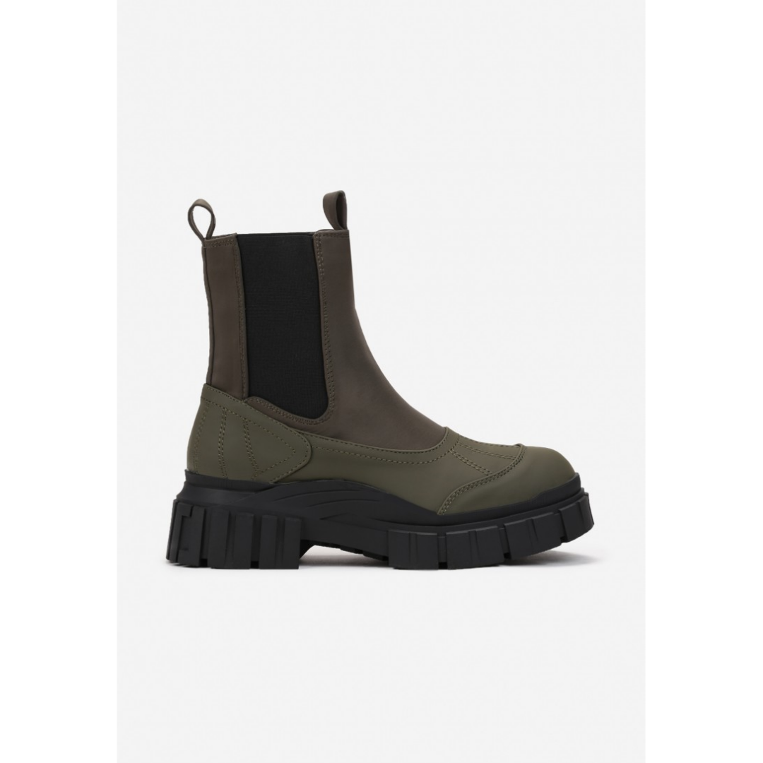 Boots, green