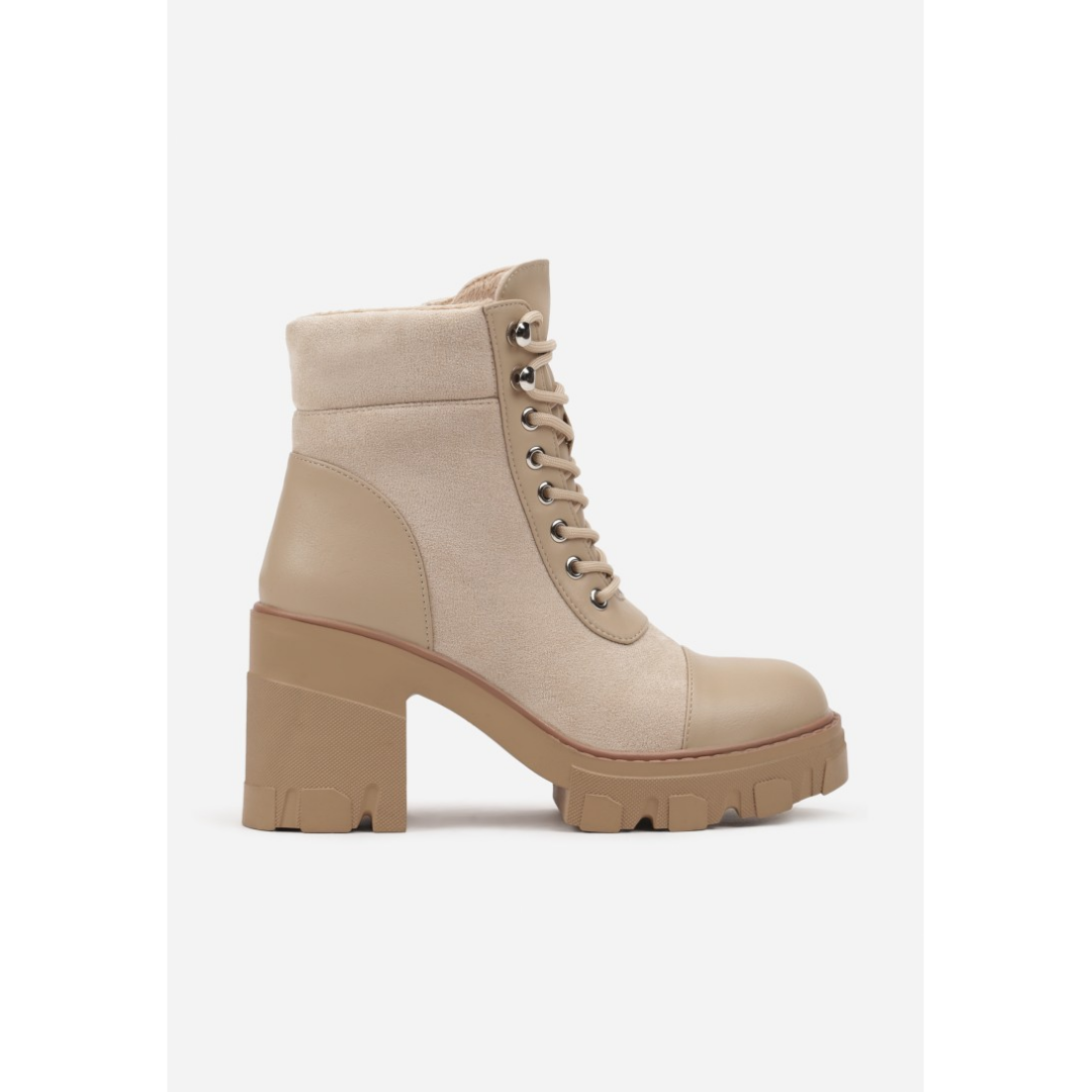Boots, beige