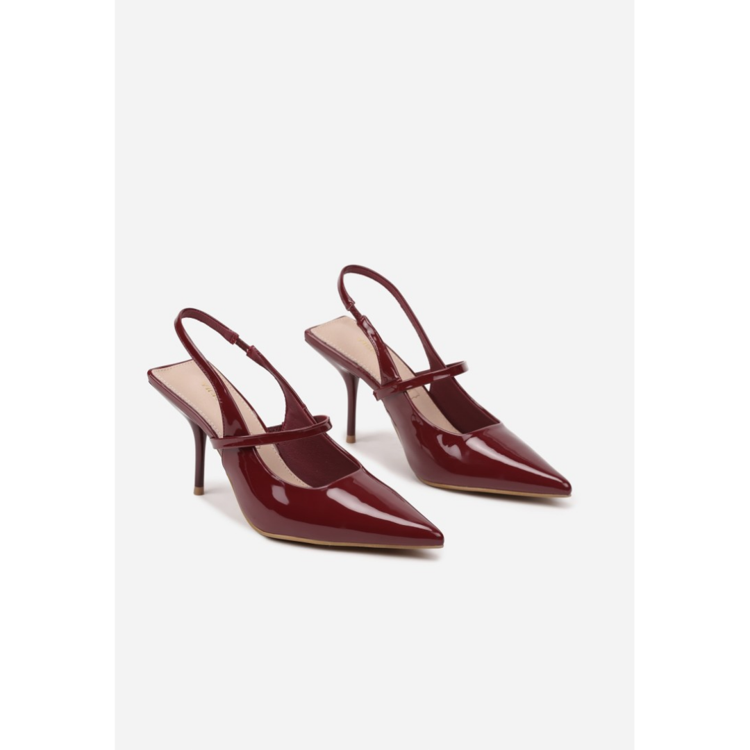 Heeled shoes, red