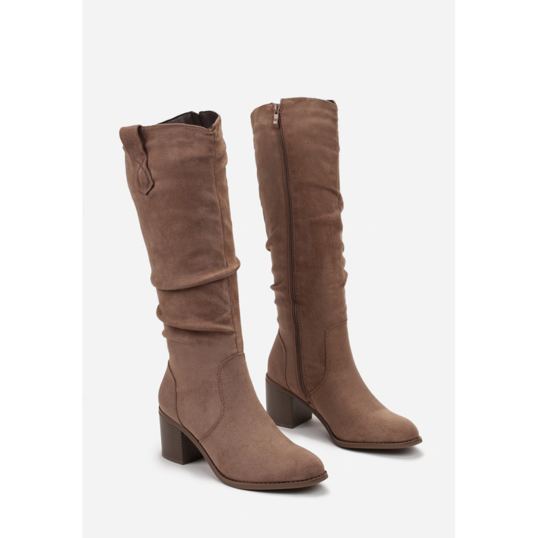Heeled boots, beige