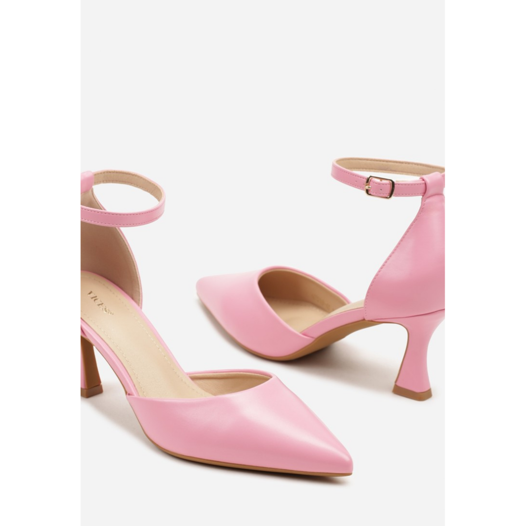 Heeled shoes, pink