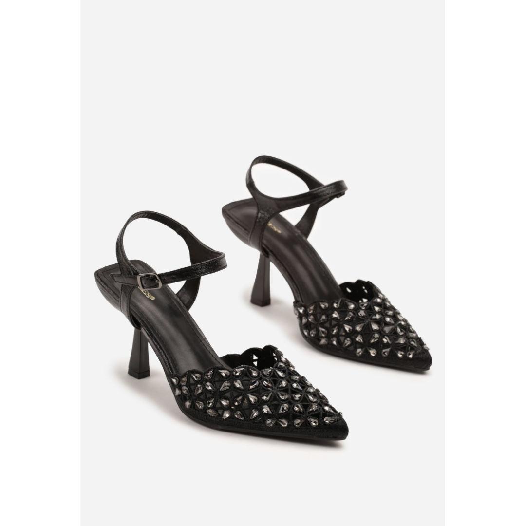 Heeled shoes, black