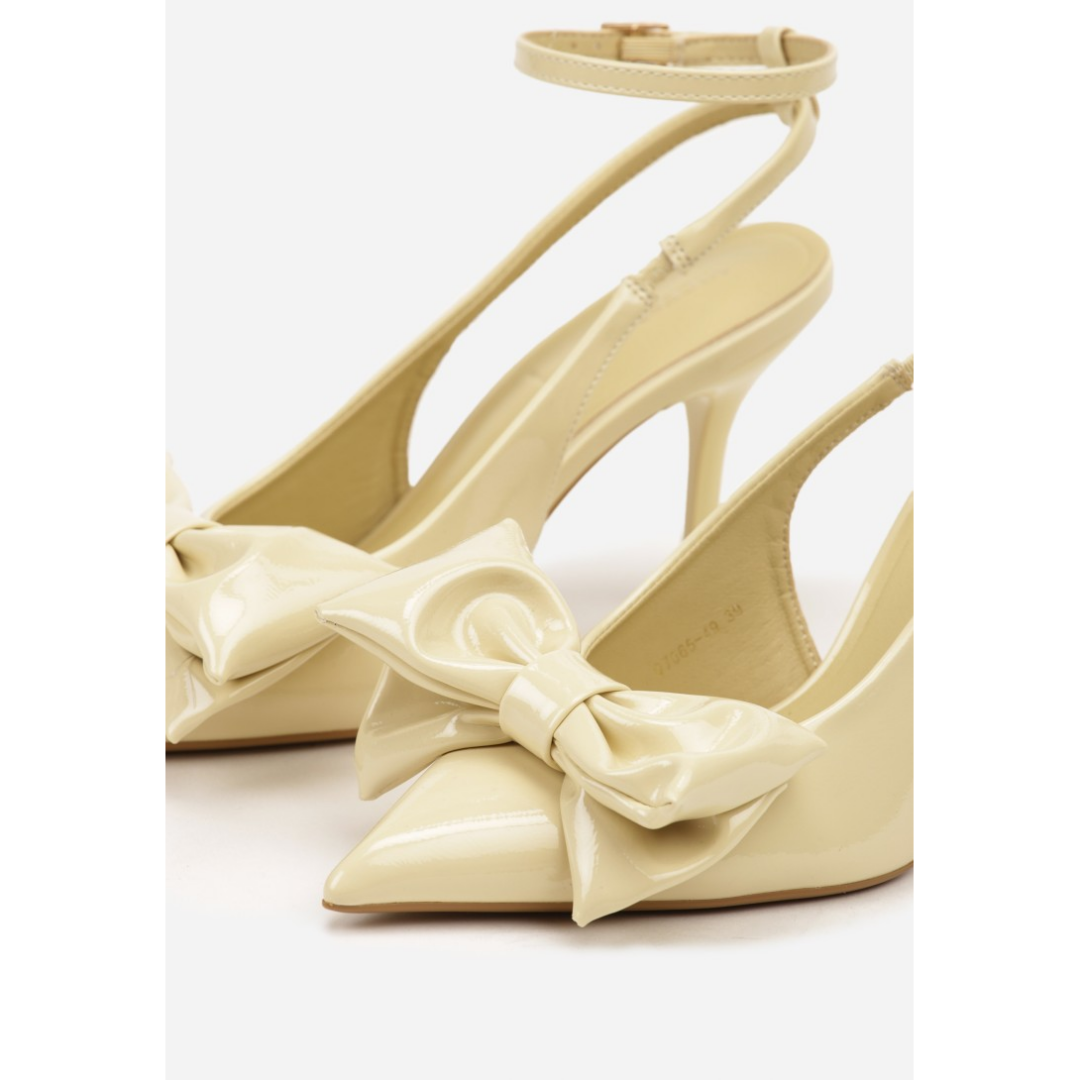 Heeled shoes, yellow