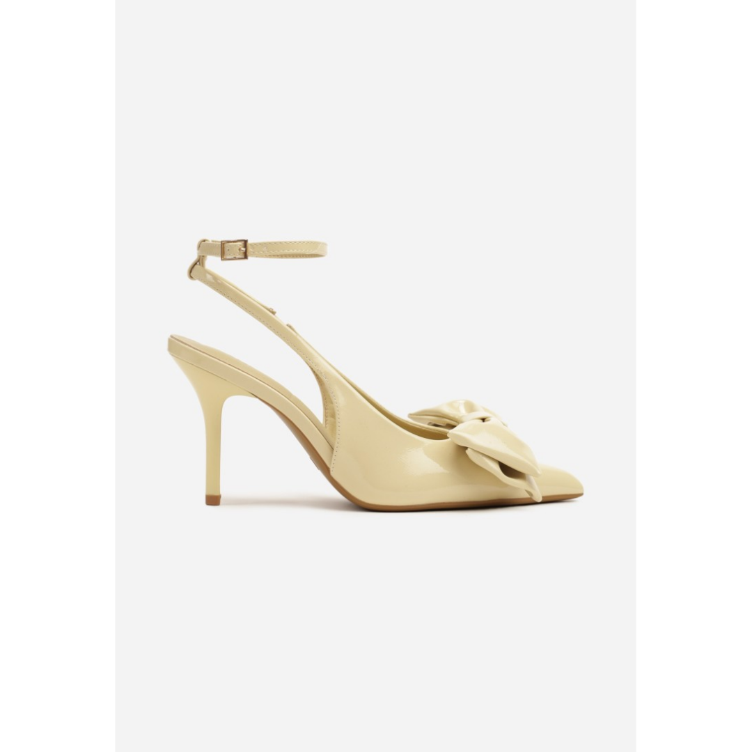 Heeled shoes, yellow
