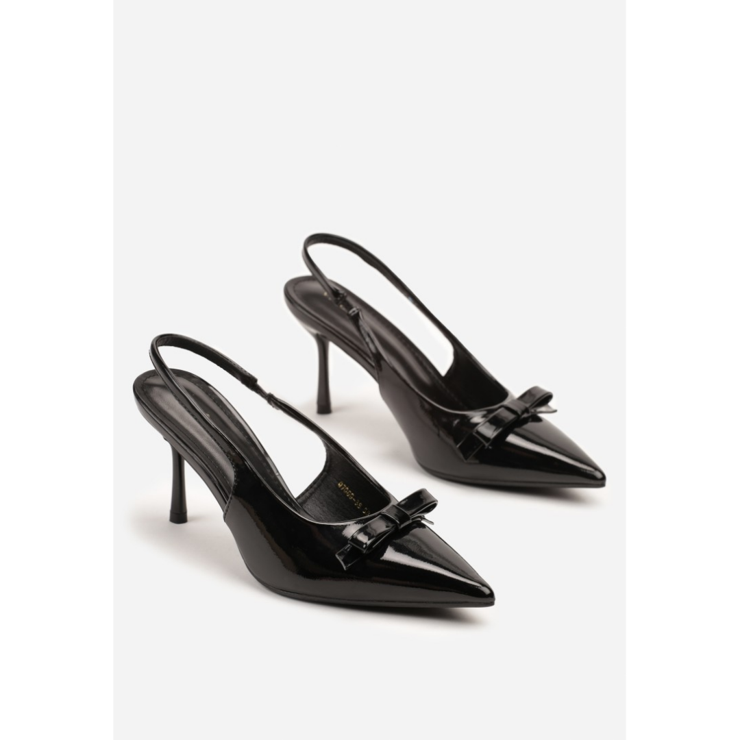 Heeled shoes, black