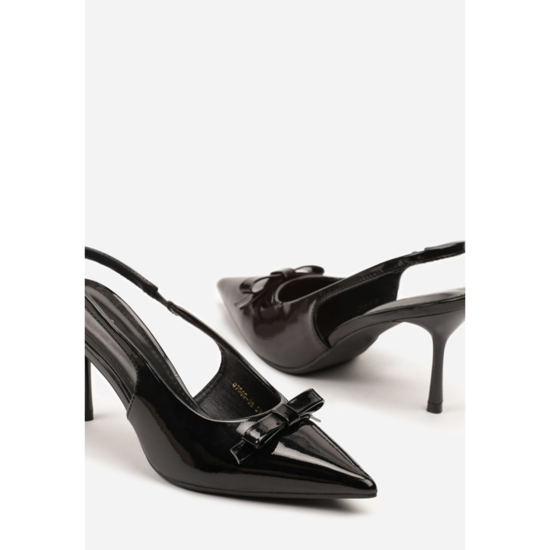 Heeled shoes, black