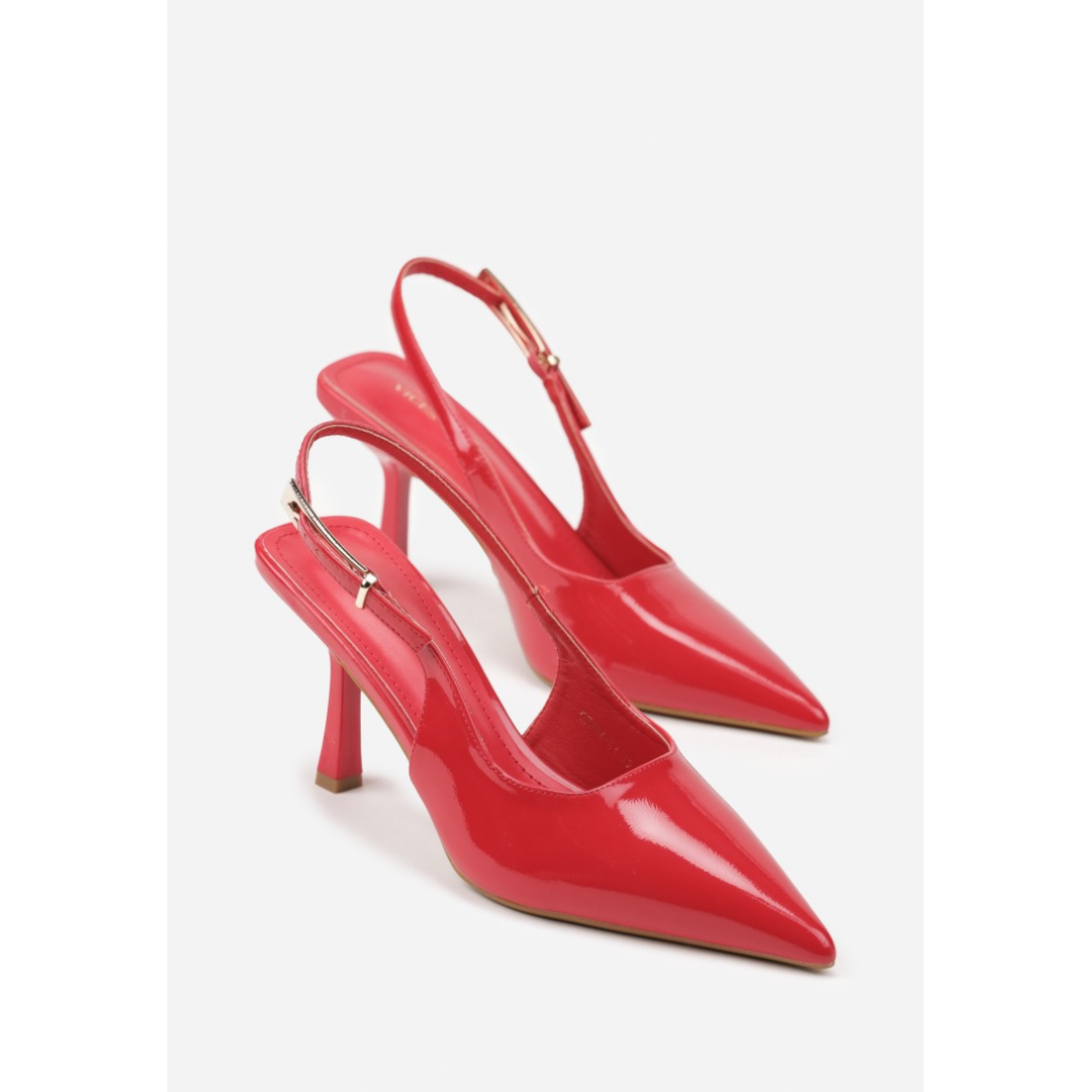 Heeled shoes, red