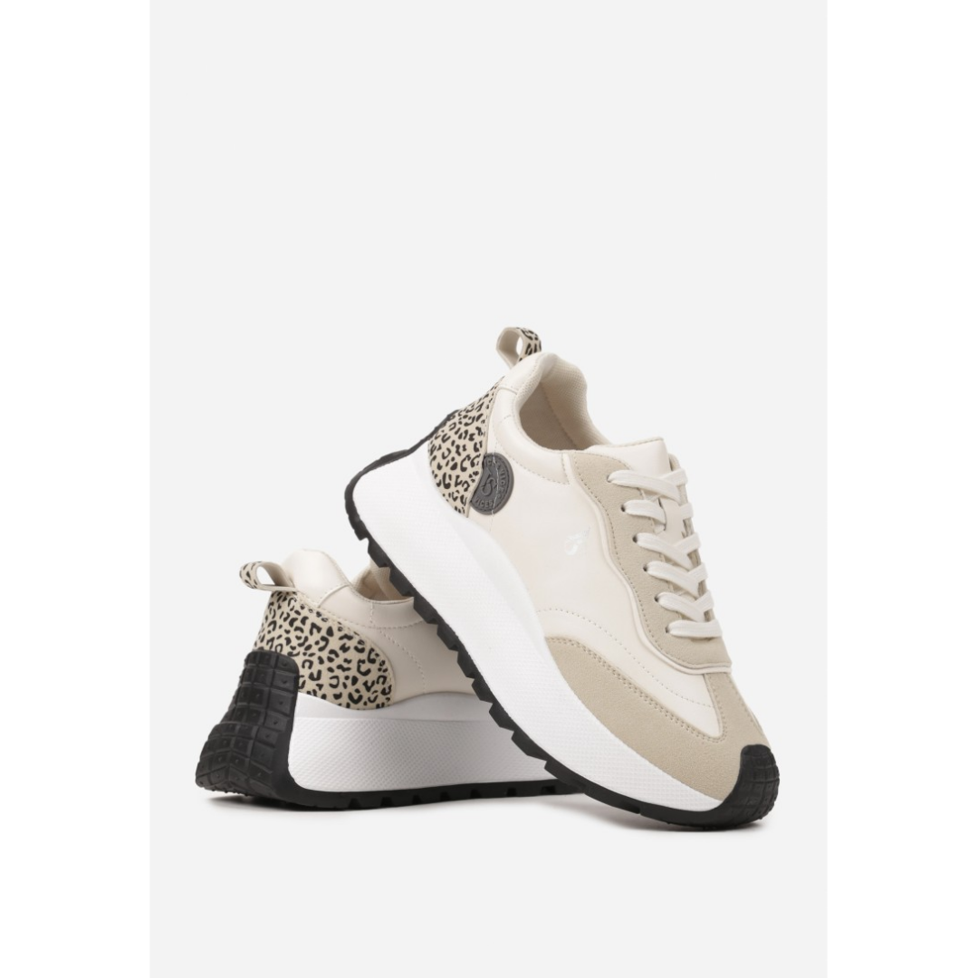 Sneakers, beige