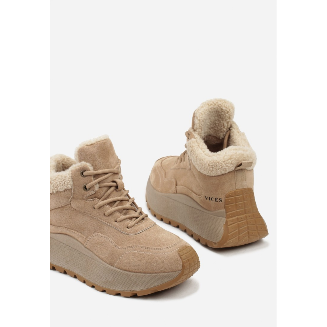 Boots, beige