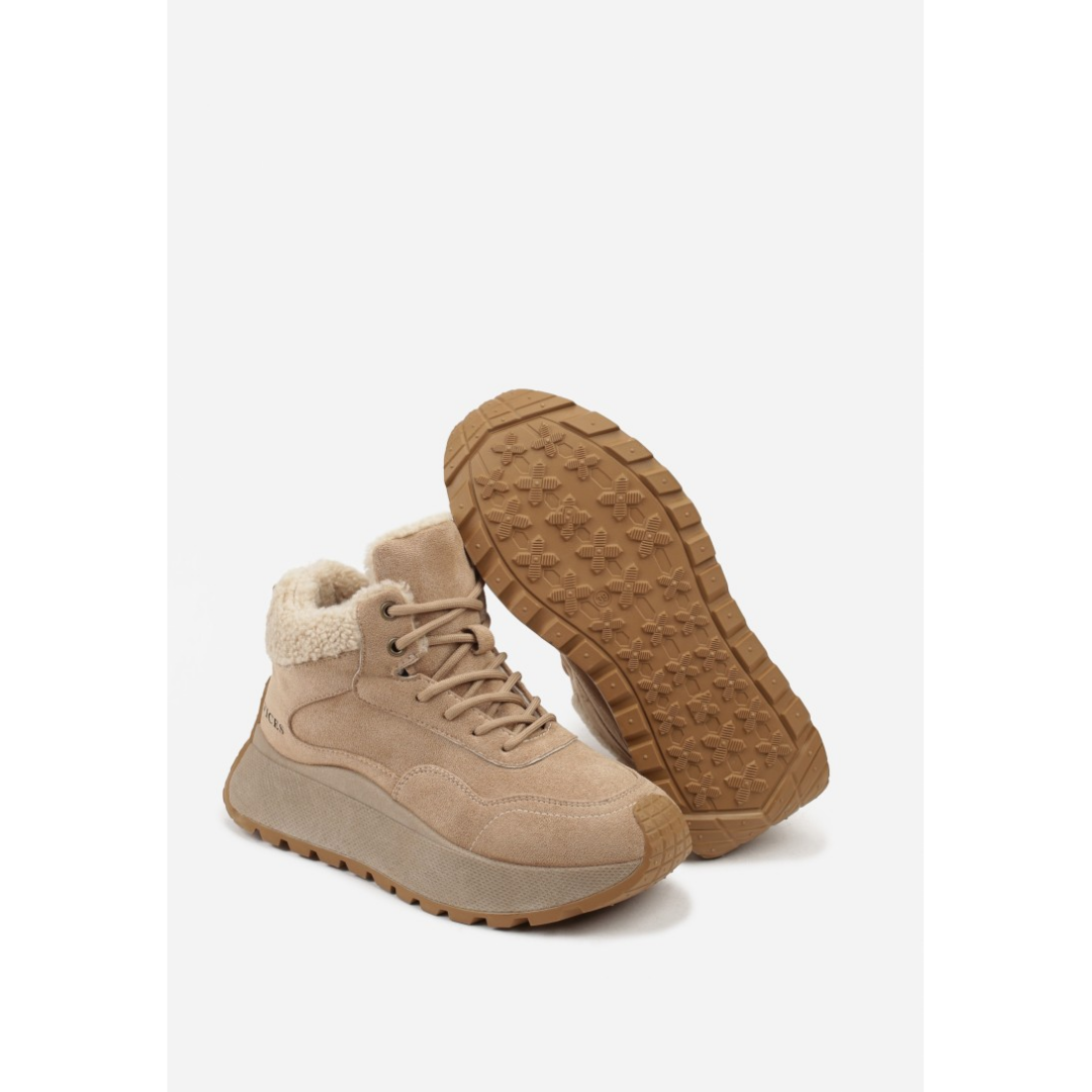 Boots, beige