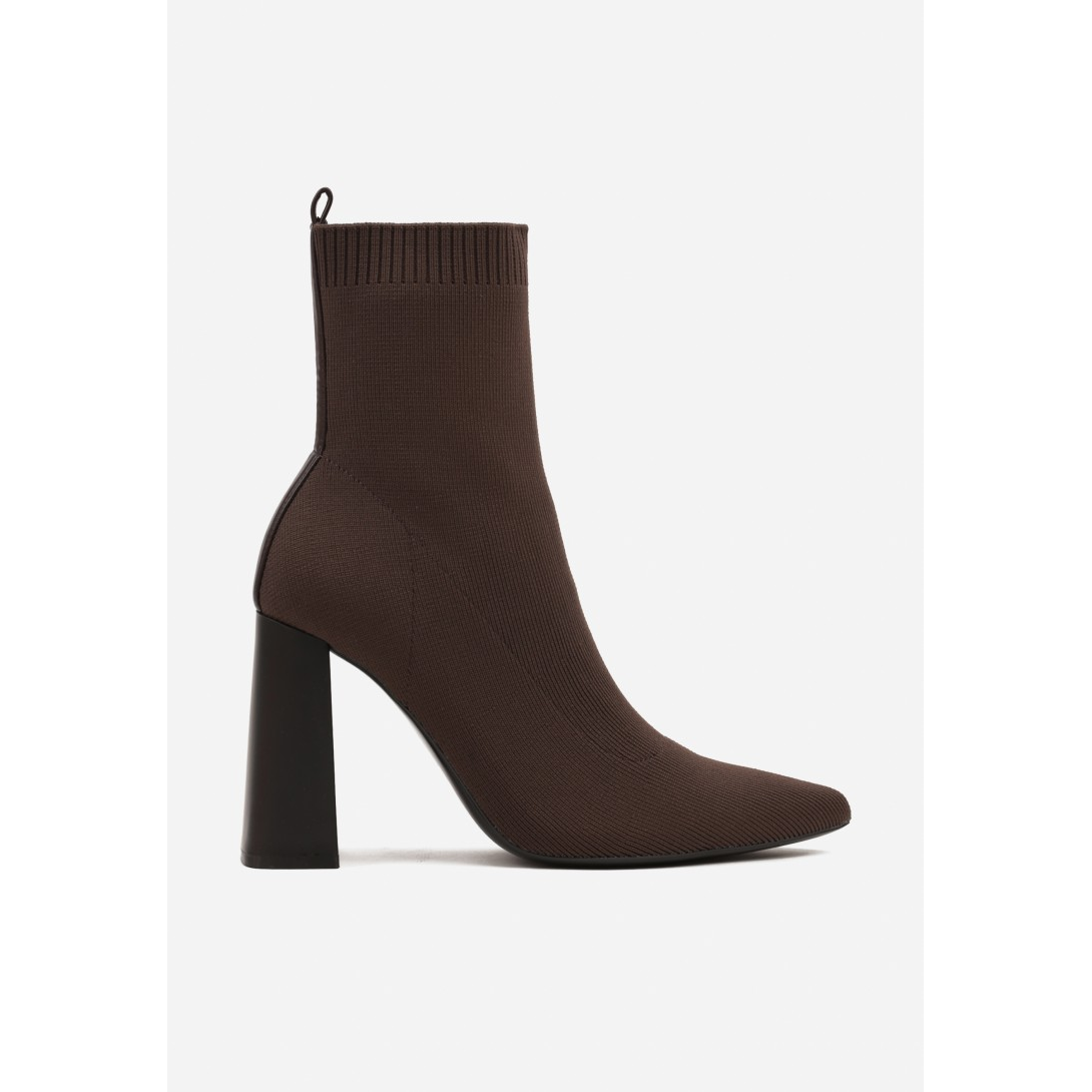 Kontsaga saapad, pruun