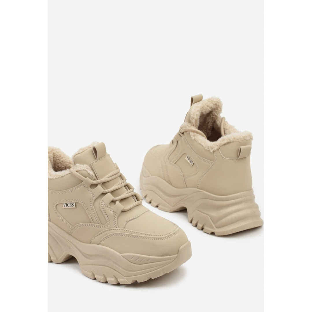 Boots, beige