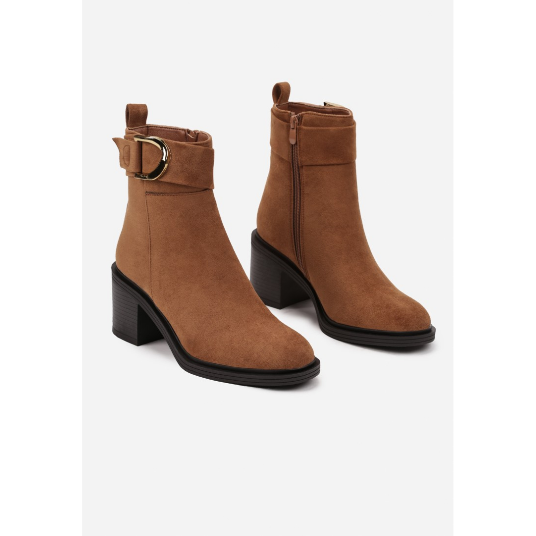 Heeled boots, beige