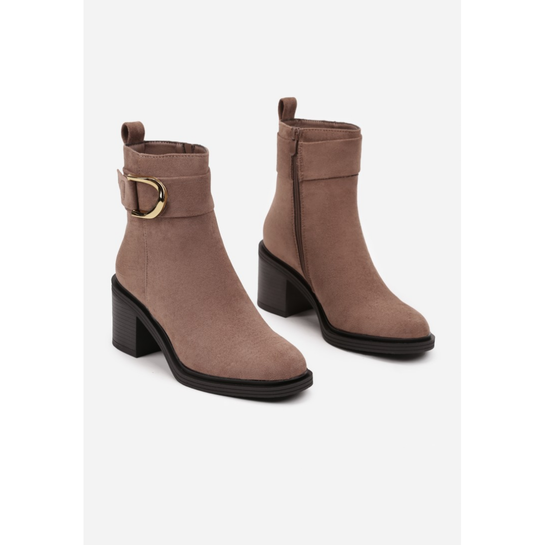 Heeled boots, beige