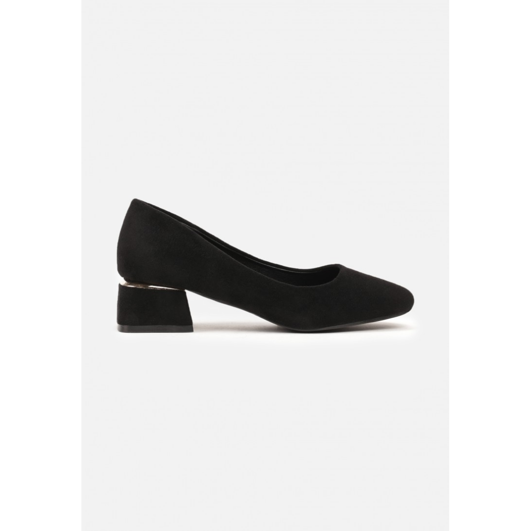 Heeled shoes, black