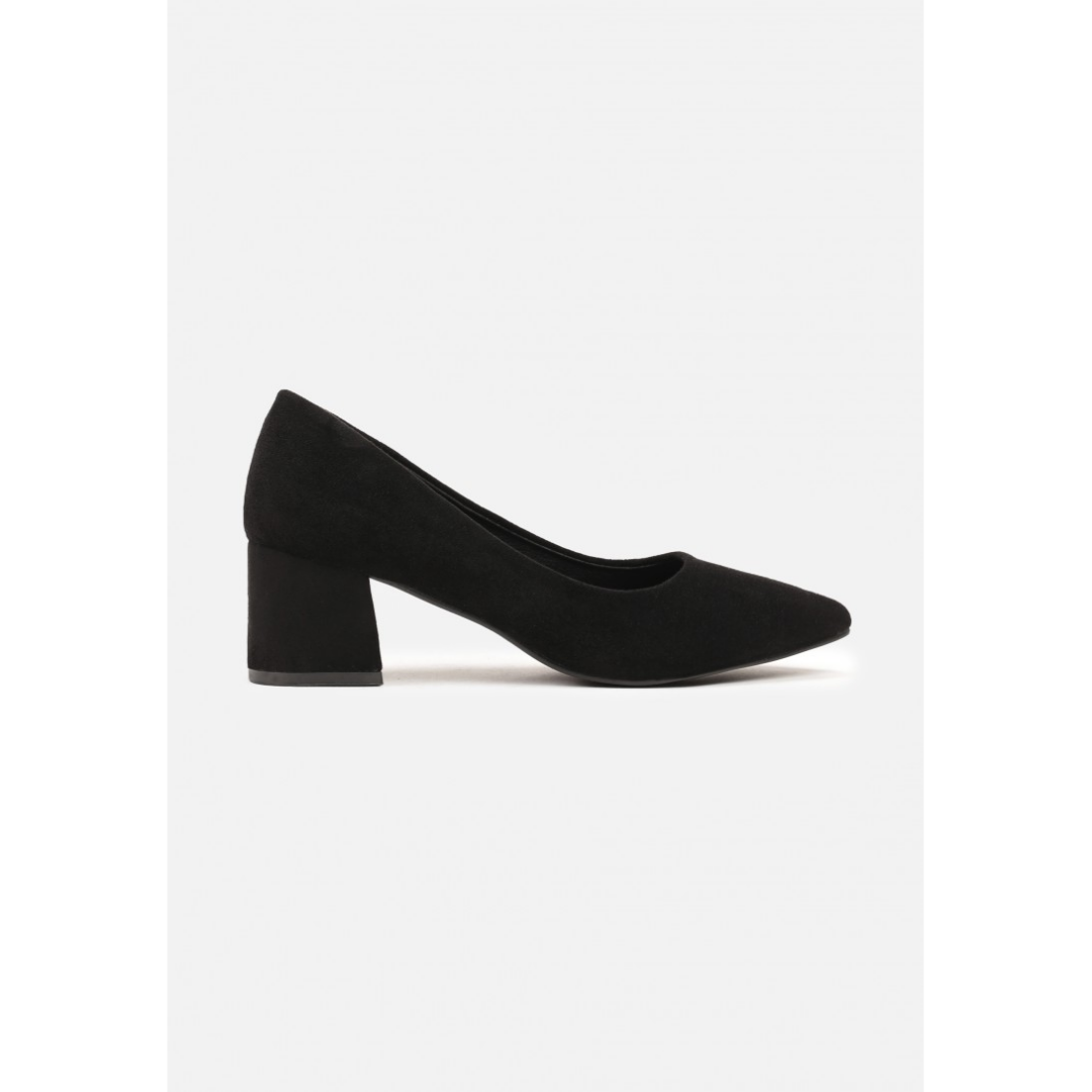 Heeled shoes, black