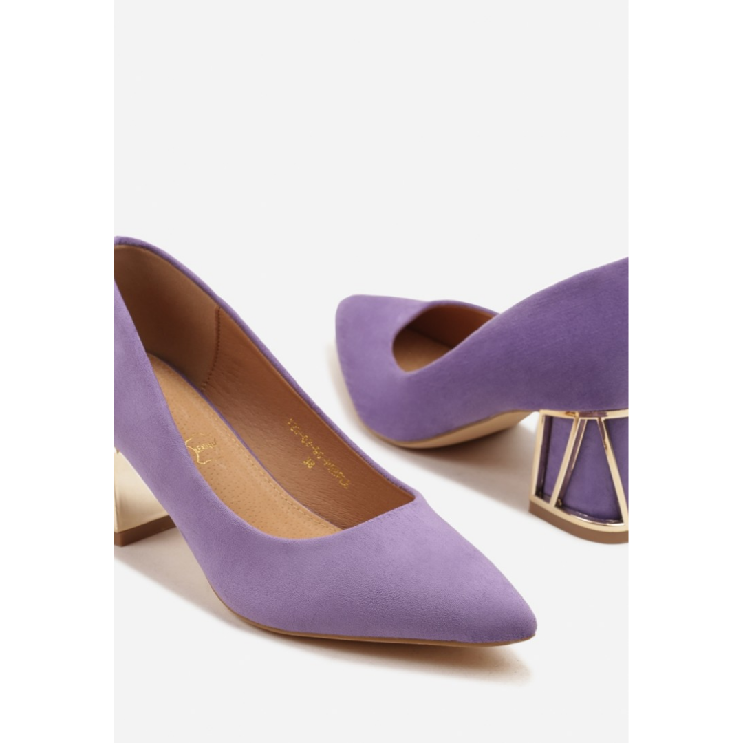 Heeled shoes, purple