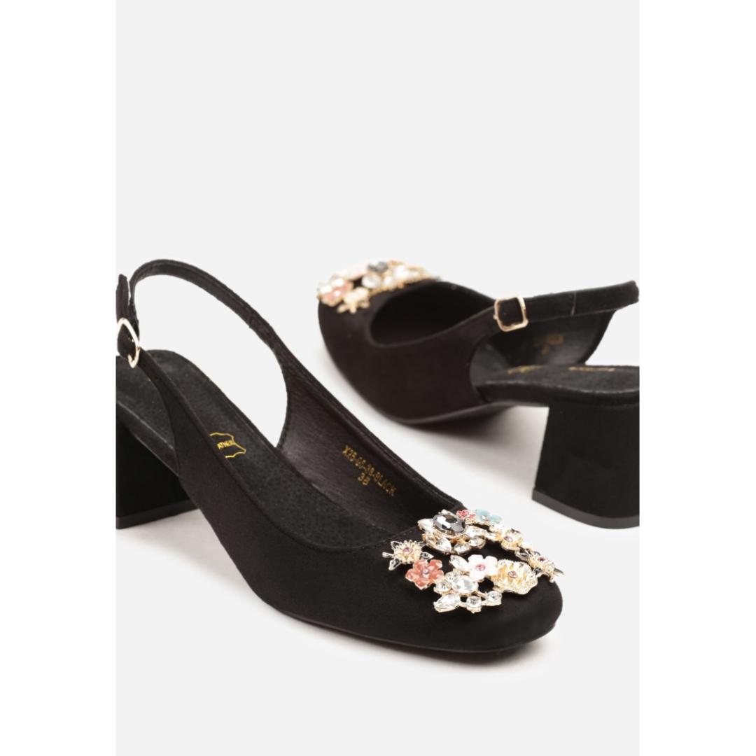 Heeled shoes, black