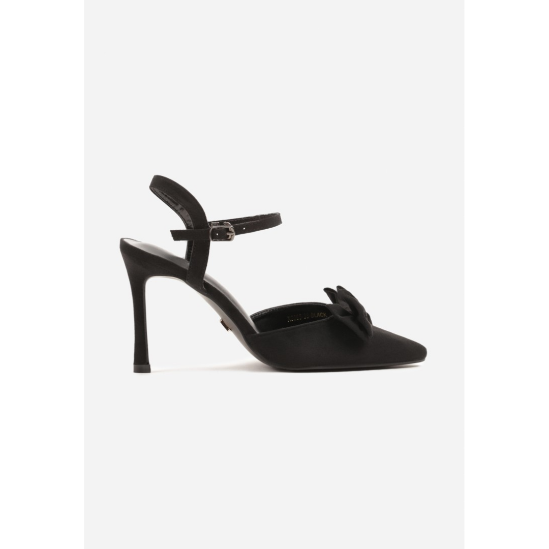 Heeled shoes, black