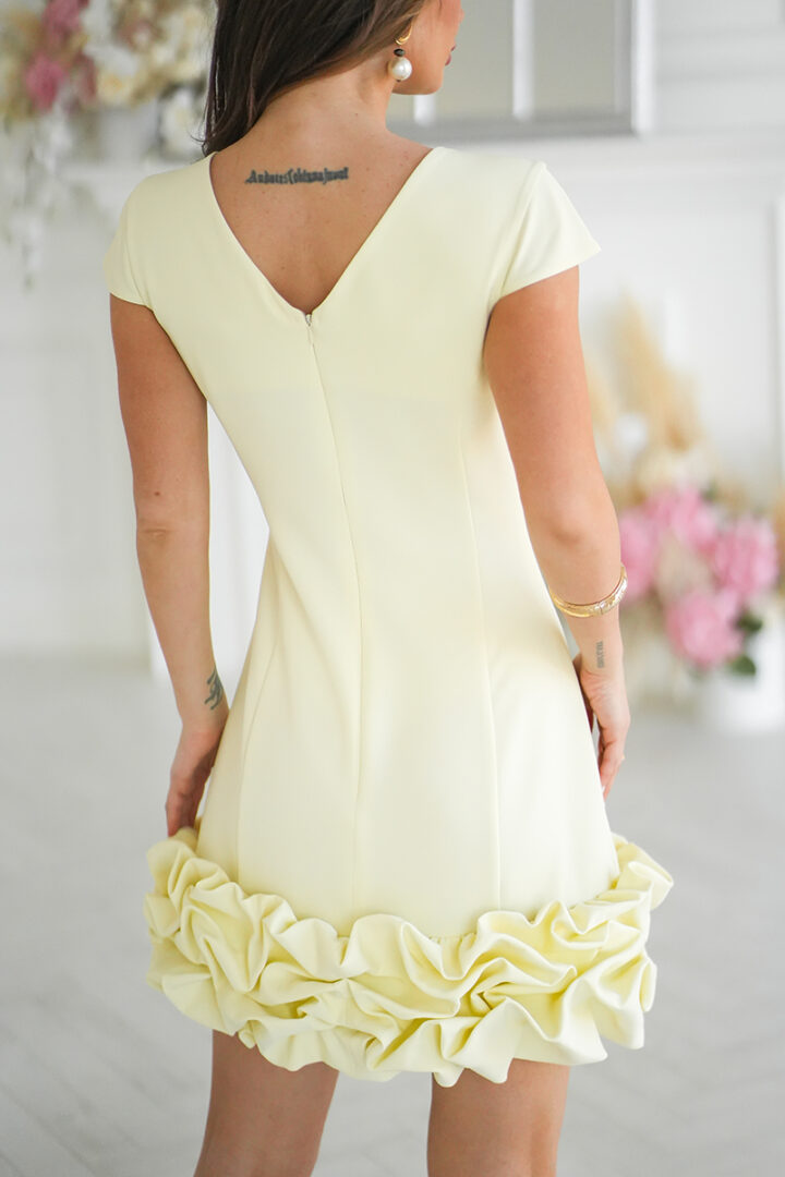 Evening dress, yellow
